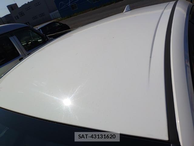 Toyota PRIUS 2018-07 8285673-6