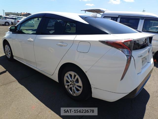 Toyota PRIUS 2017-02 8285693-5