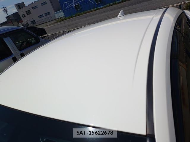 Toyota PRIUS 2017-02 8285693-6