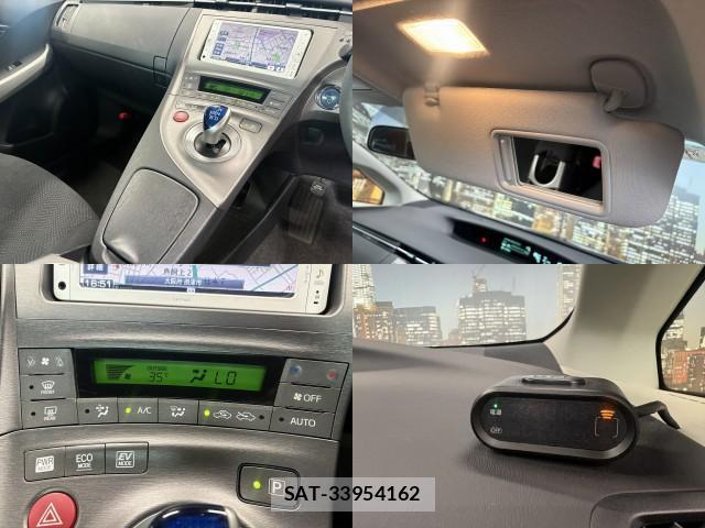 Toyota PRIUS 2013-07 8285812-5