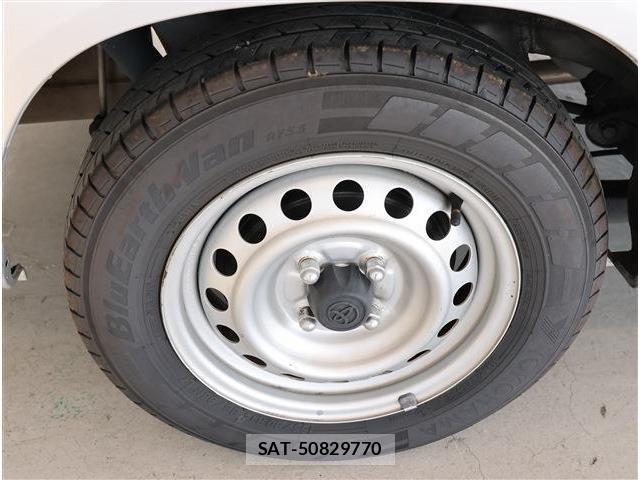 Toyota PROBOX VAN 2021-05 8279107-8