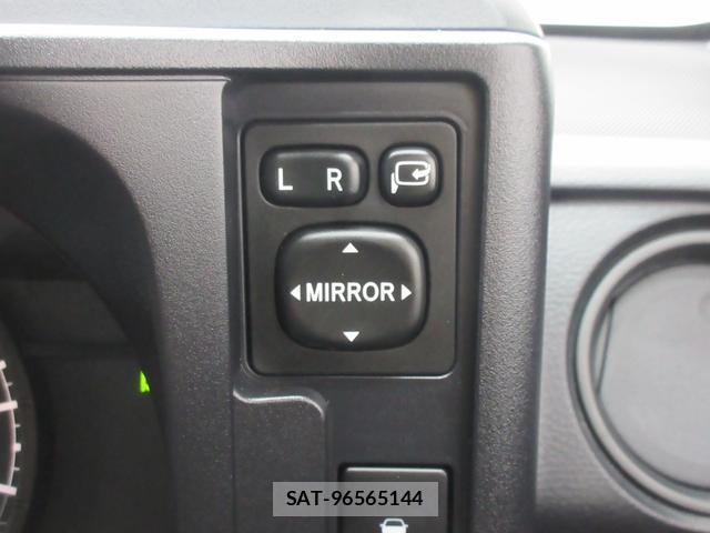 Toyota PROBOX 2021-07 8277197-17