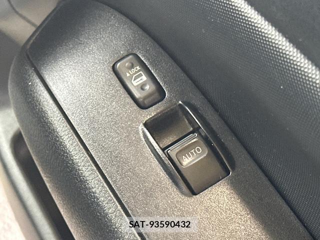 Toyota PROBOX 2021-09 8277780-13