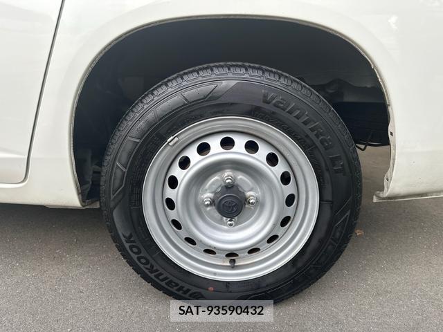 Toyota PROBOX 2021-09 8277780-14