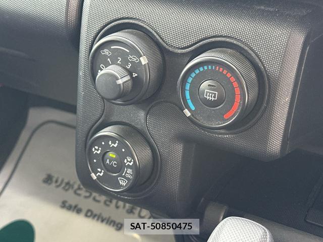 Toyota PROBOX 2019-06 8277786-3