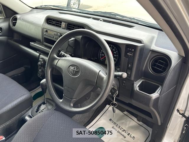 Toyota PROBOX 2019-06 8277786-7
