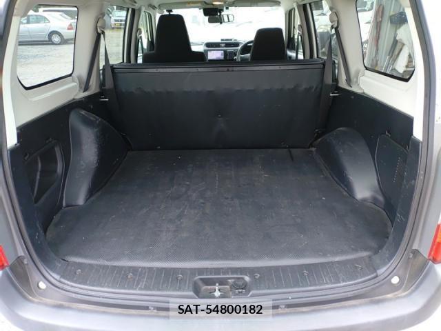 Toyota PROBOX 2018-07 8279881-5