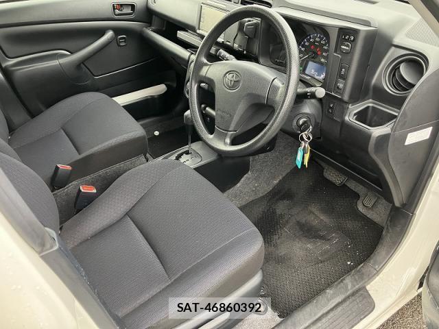 Toyota PROBOX 2021-05 8281984-4
