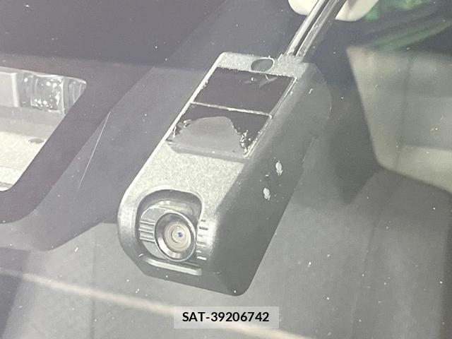 Toyota PROBOX 2023-07 8282866-5