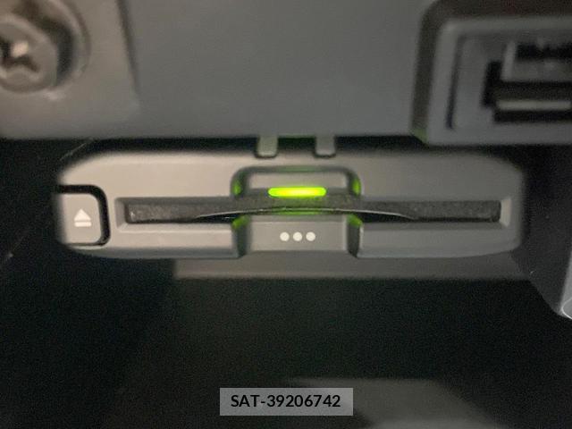 Toyota PROBOX 2023-07 8282866-6