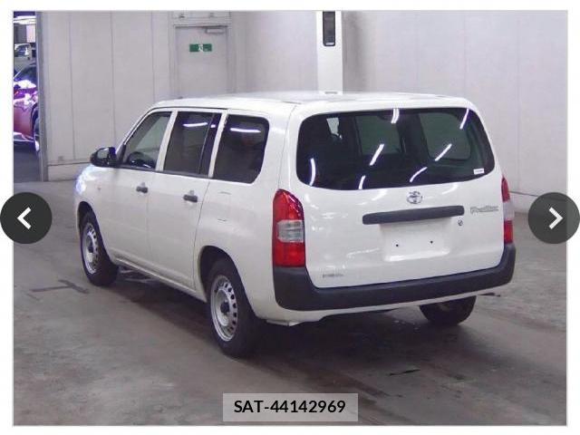 Toyota PROBOX 2023-07 8284304-1