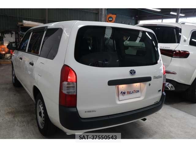 Toyota PROBOX 2021-05 8284750-1