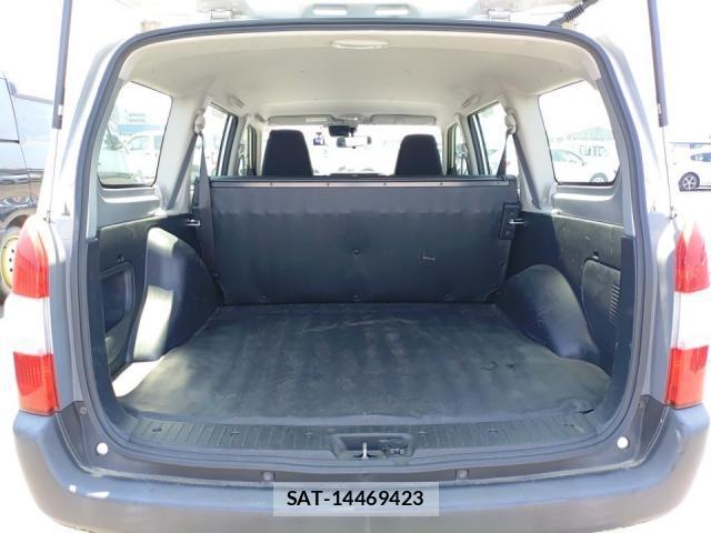 Toyota PROBOX 2018-07 8285705-5