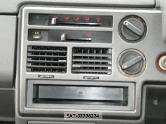 Mazda PROCEED 1994-03 8284124-9
