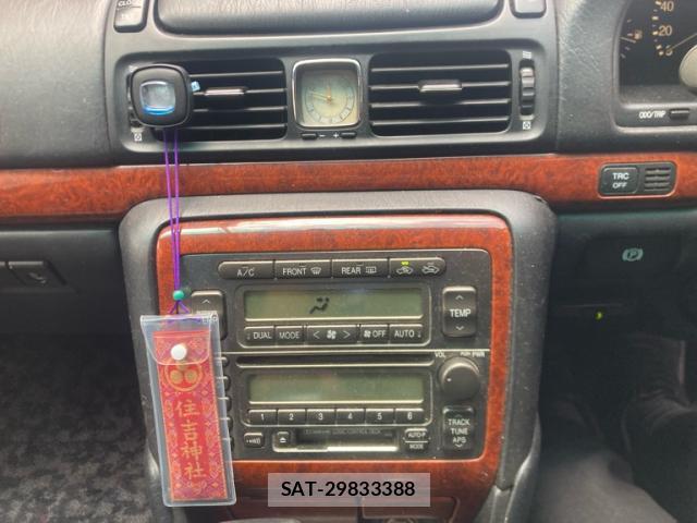 Toyota PROGRES 2003-09 8279212-14
