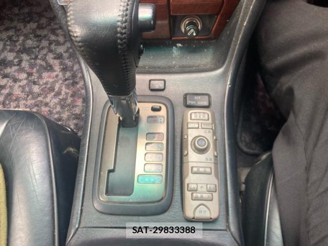 Toyota PROGRES 2003-09 8279212-15