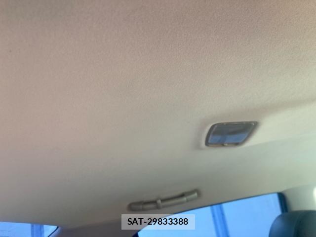 Toyota PROGRES 2003-09 8279212-18