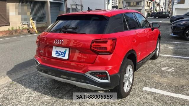Audi Q2 2022-06 8281389-12