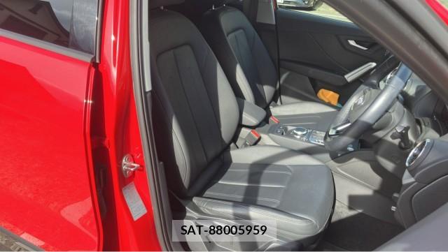 Audi Q2 2022-06 8281389-5