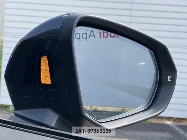 Audi Q2 2021-08 8283447-7