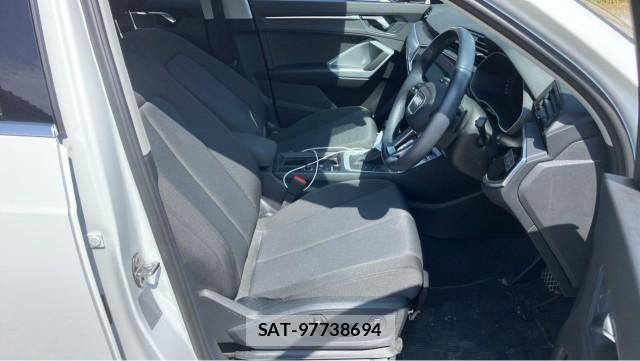 Audi Q3 2022-08 8282097-5