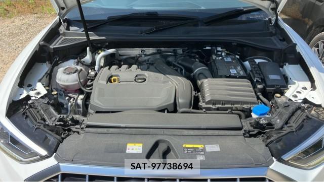 Audi Q3 2022-08 8282097-7