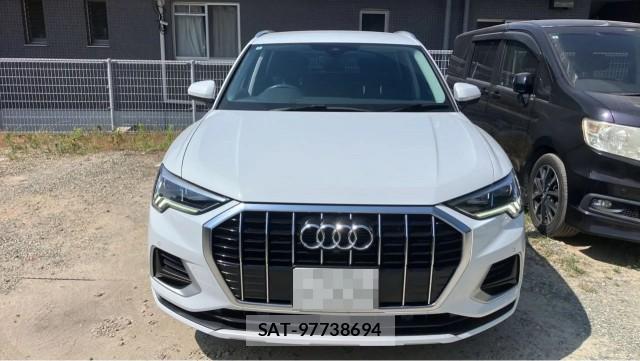 Audi Q3 2022-08 8282097-9