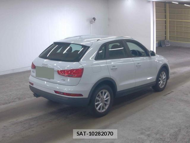 Audi Q3 2017-01 8284688-4