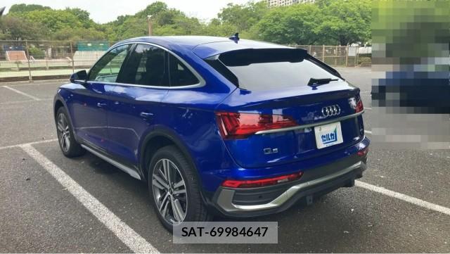 Audi Q5 2021-08 8282221-13