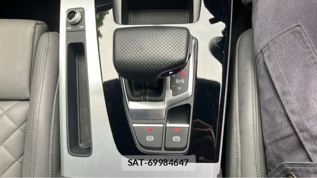 Audi Q5 2021-08 8282221-14