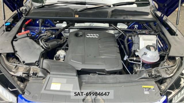 Audi Q5 2021-08 8282221-7