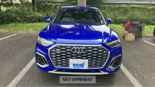Audi Q5 2021-08 8282221-9