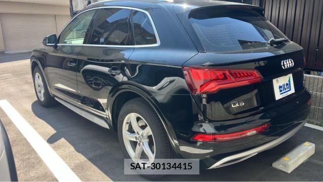 Audi Q5 2019-08 8281143-13