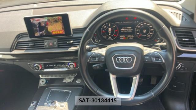 Audi Q5 2019-08 8281143-16