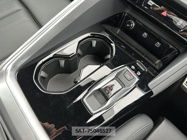 Audi Q5 2025-12 8283313-11