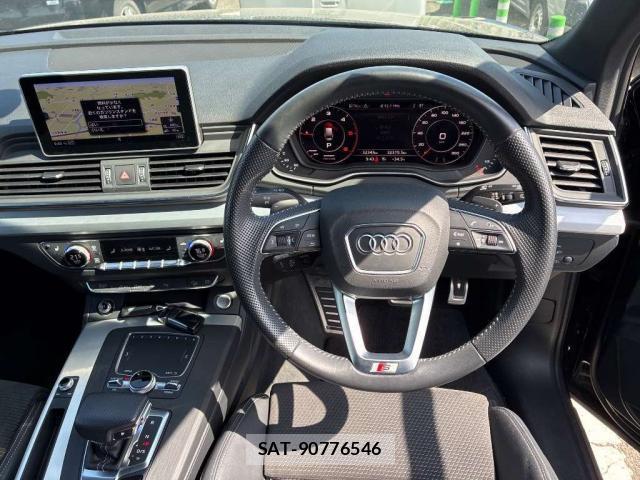 Audi Q5 2020-03 8284391-2
