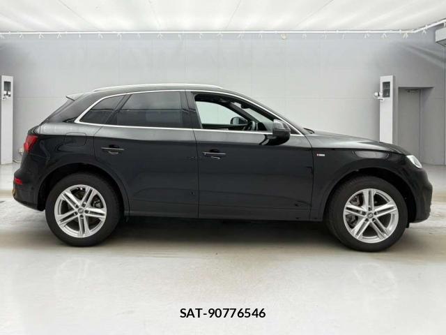 Audi Q5 2020-03 8284391-6
