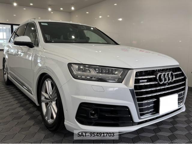 Audi Q7 2016-05 8282765-1