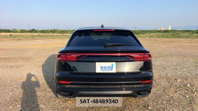 Audi Q8 2022-12 8280643-1