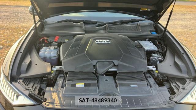 Audi Q8 2022-12 8280643-7
