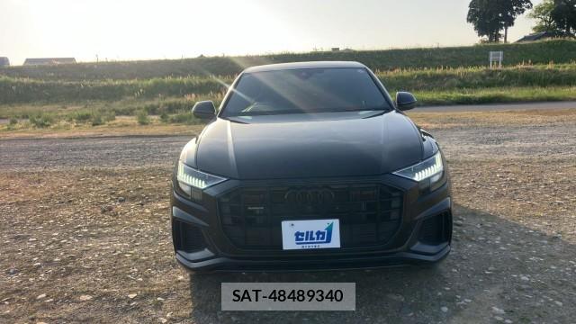 Audi Q8 2022-12 8280643-9