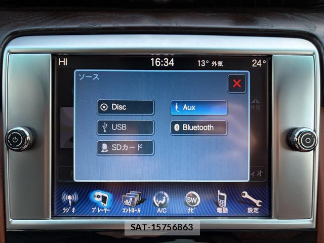 Maserati QUATTROPORTE 2014-12 8284027-10