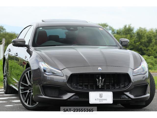 Maserati QUATTROPORTE 2021-11 8285238-0
