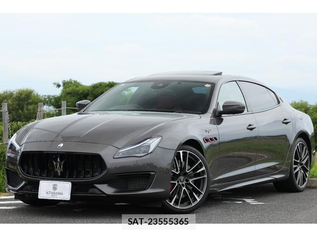 Maserati QUATTROPORTE 2021-11 8285238-6