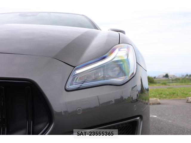 Maserati QUATTROPORTE 2021-11 8285238-8