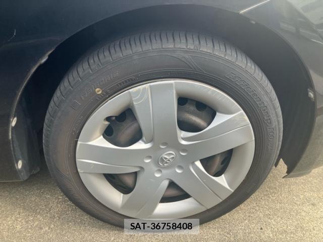 Toyota RACTIS 2011-08 8279644-12