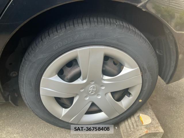 Toyota RACTIS 2011-08 8279644-4