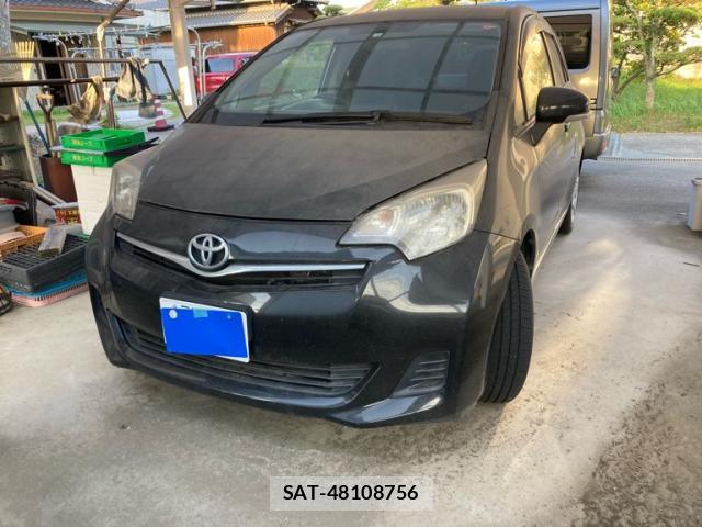 Toyota RACTIS 2011-04 8279837-0