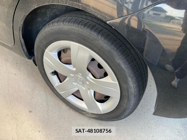 Toyota RACTIS 2011-04 8279837-3