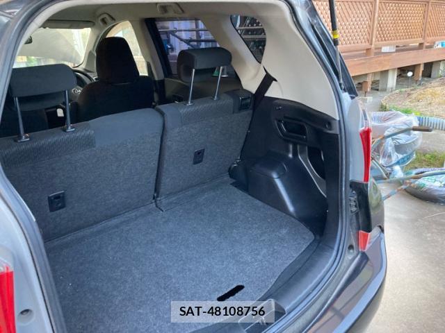 Toyota RACTIS 2011-04 8279837-8